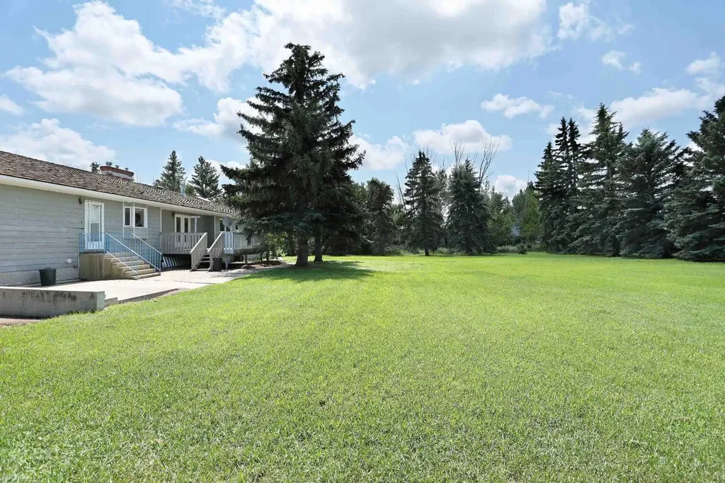203034 Highway 873 Rural Newell County Of AB T1R 1C5