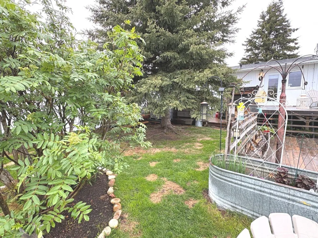 25 Centennial Crescent Swan Hills AB T0G2C0