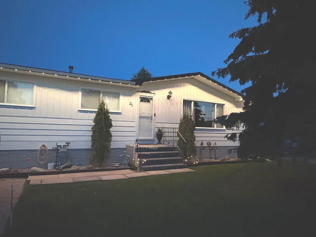 25 Centennial Crescent Swan Hills AB T0G2C0