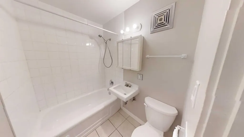9932 105 Avenue Grande Prairie AB T8V1G9