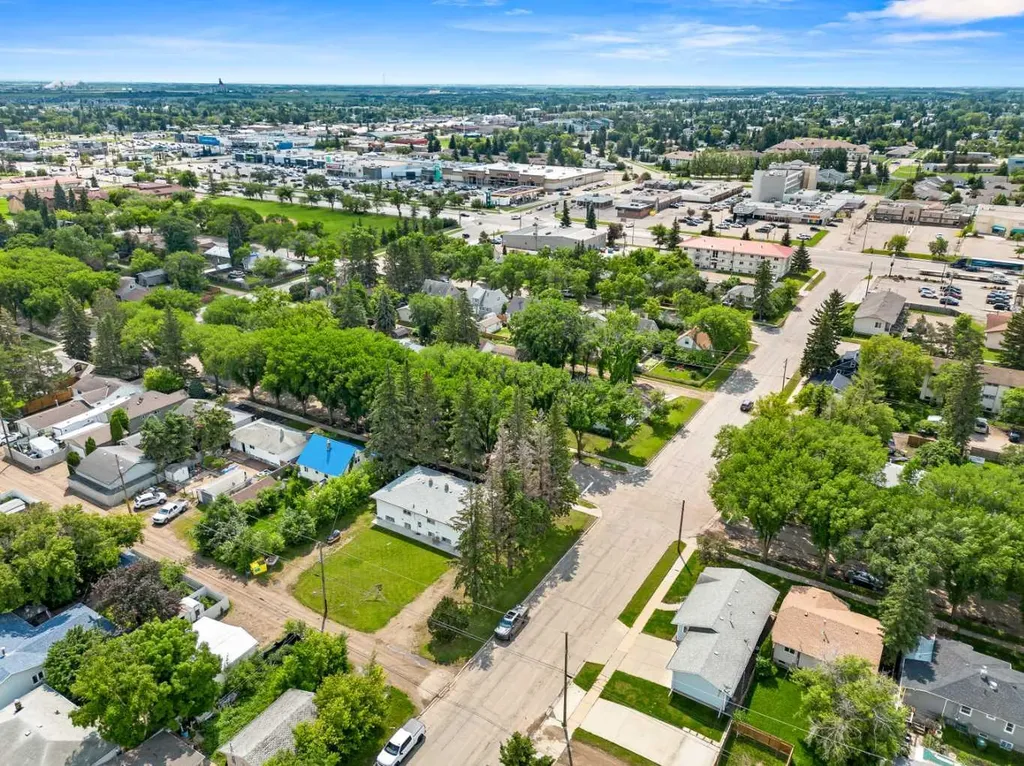 5502 46 Street Lloydminster AB T9V 0E5
