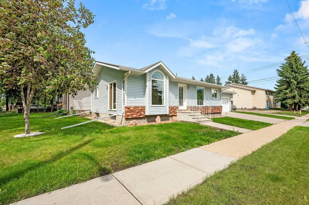 5502 46 Street Lloydminster AB T9V 0E5
