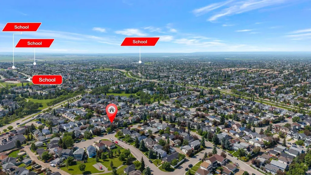 100 Somerside Grove SW Calgary AB T2Y 3V2