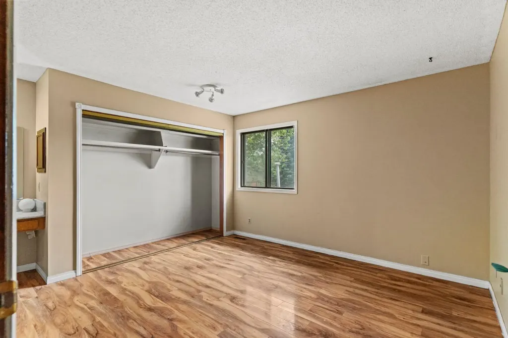 72 Templeson Way NE Calgary AB T1Y5P9