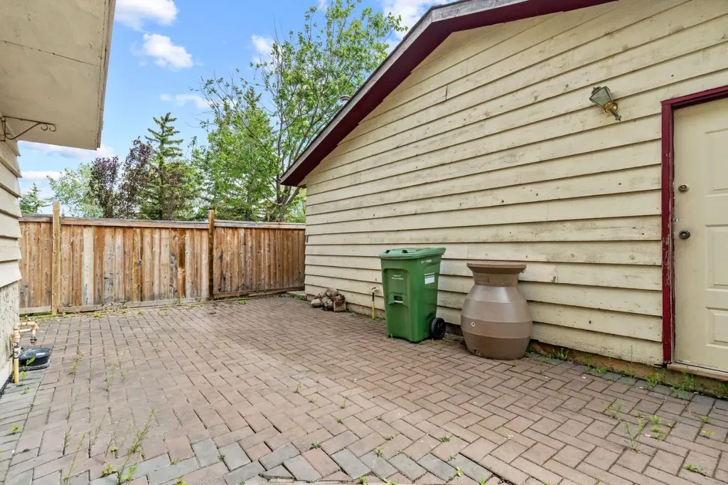 72 Templeson Way NE Calgary AB T1Y5P9