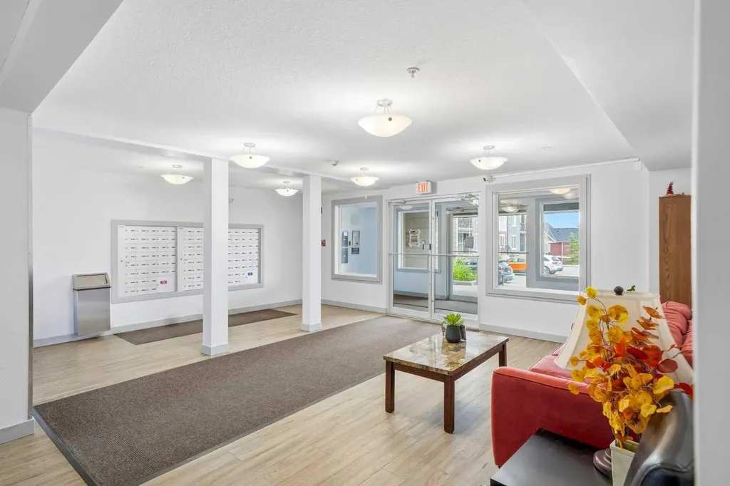 195 Kincora Glen Road NW Calgary AB T3R 0S3