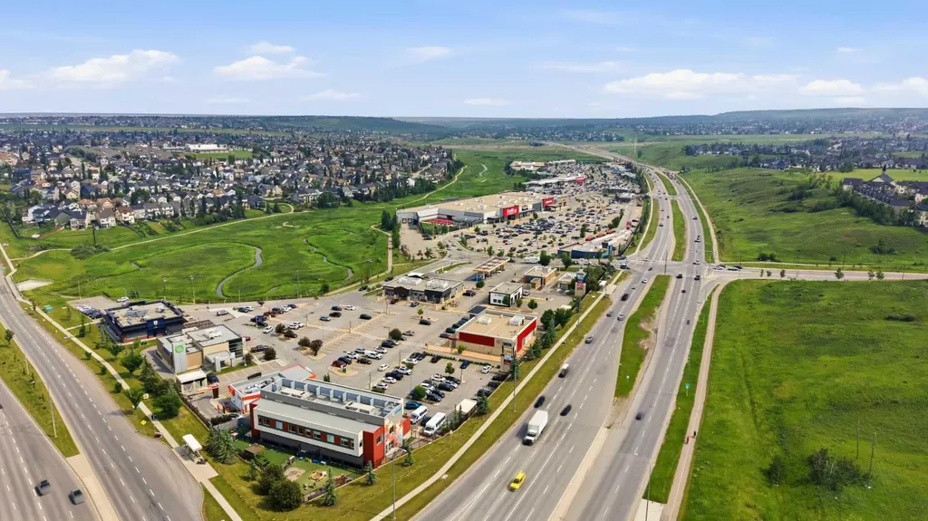 195 Kincora Glen Road NW Calgary AB T3R 0S3