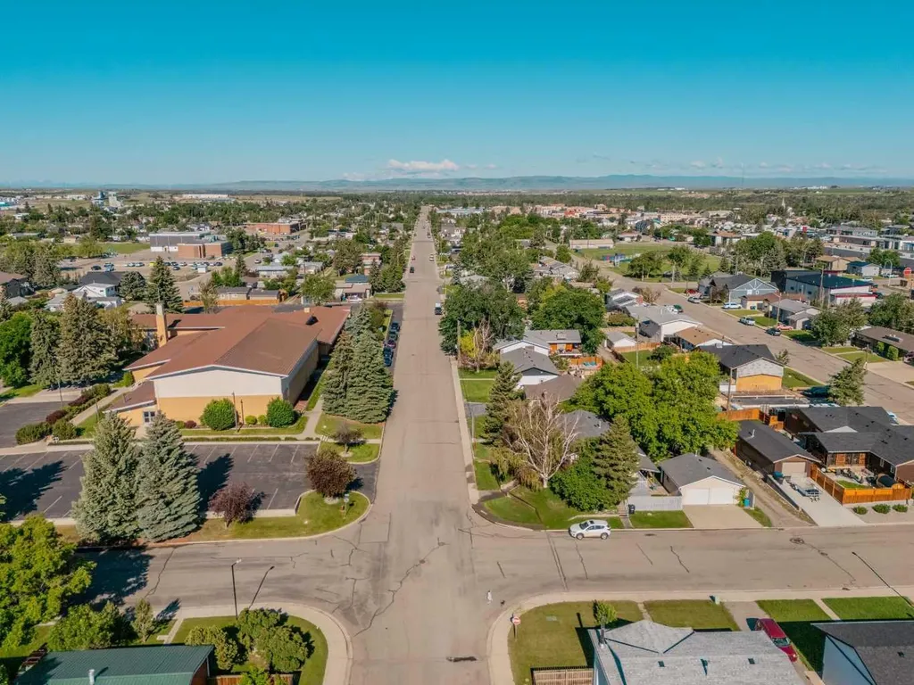 645 21 Fort Macleod AB T0L 0Z0