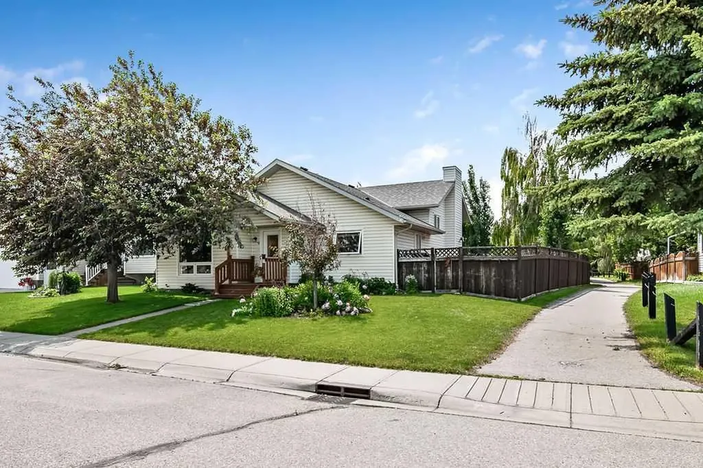 1001 17 Street SE High River AB T1V 1P9