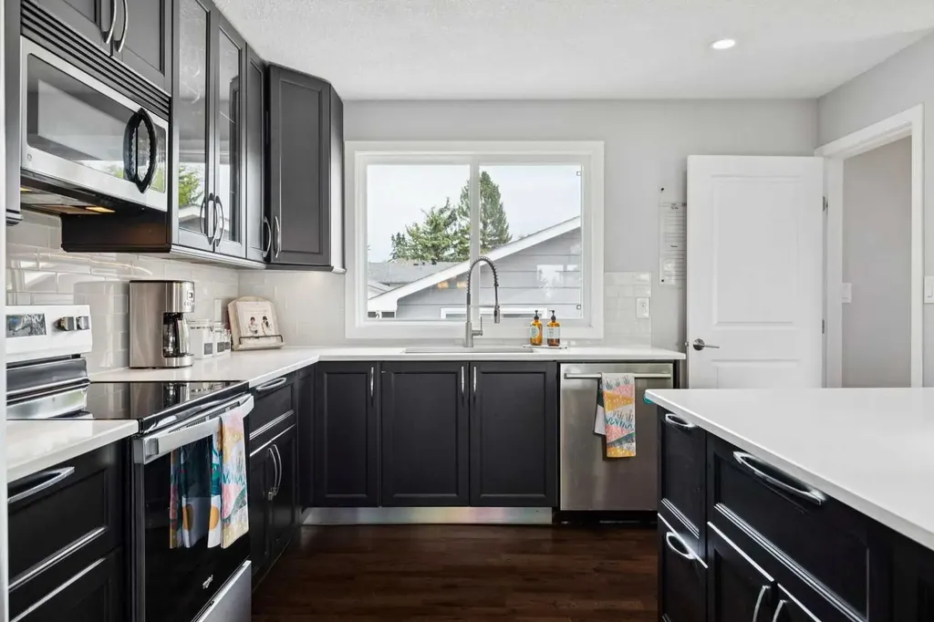 336 Norseman Road NW Calgary AB T2K 5M5