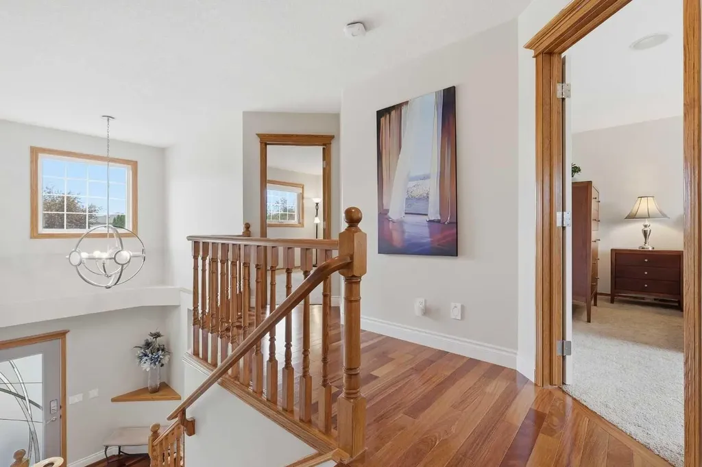 143 Douglasbank Place SE Calgary AB T2Z 2J4