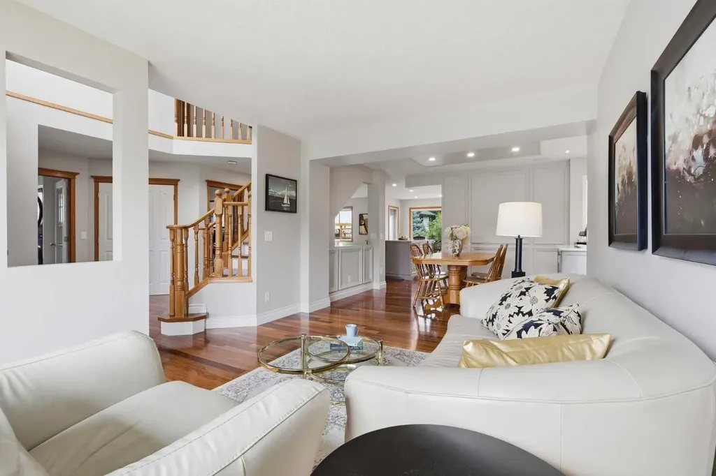 143 Douglasbank Place SE Calgary AB T2Z 2J4