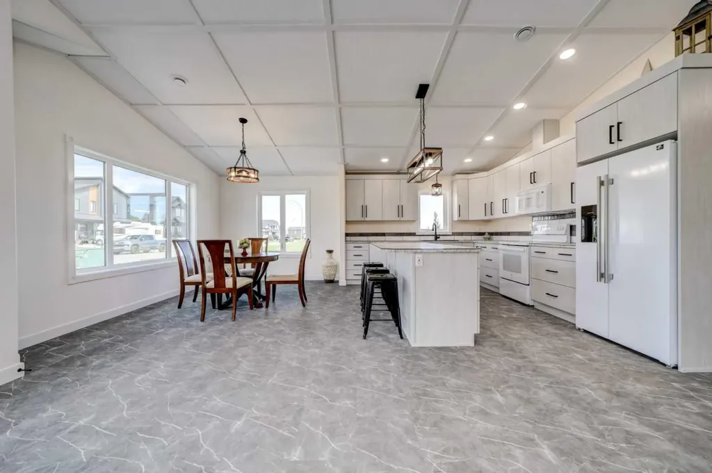 1007 Livingston Way Pincher Creek AB T0K 1W0