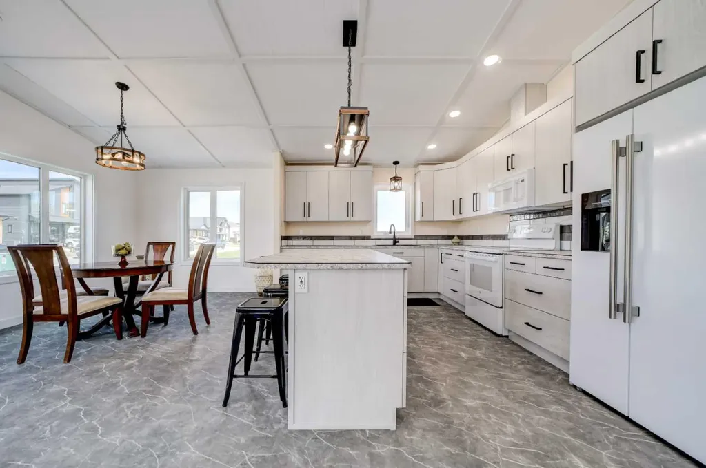 1007 Livingston Way Pincher Creek AB T0K 1W0