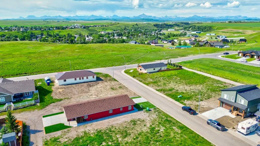 1007 Livingston Way Pincher Creek AB T0K 1W0