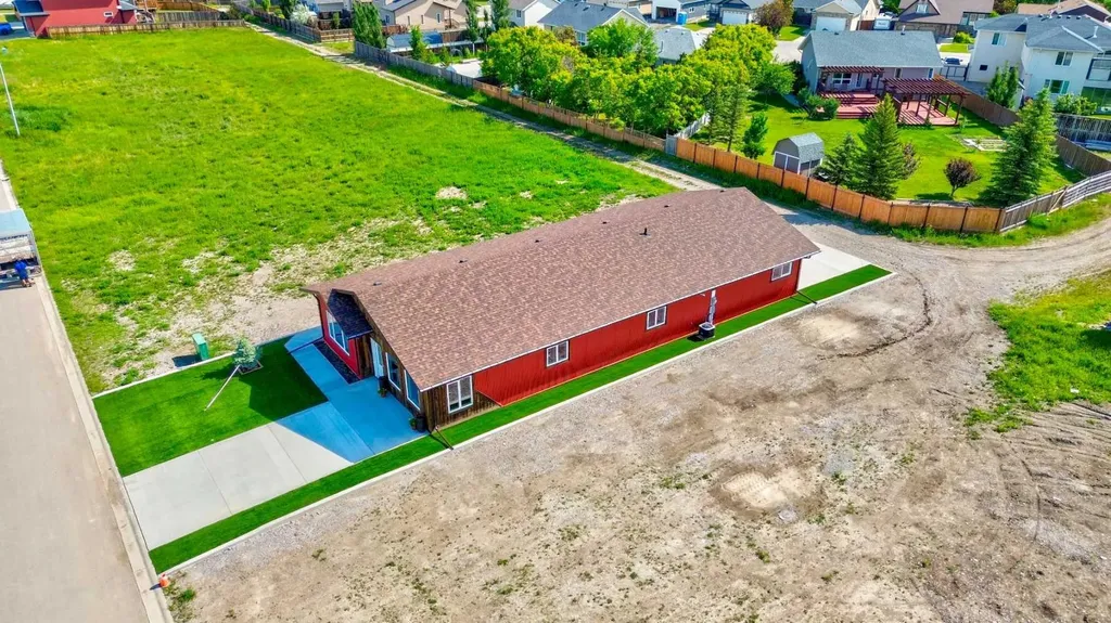 1007 Livingston Way Pincher Creek AB T0K 1W0