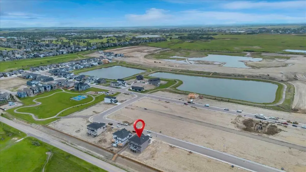 152 Lakewood Crescent Strathmore AB T0J 1Y0