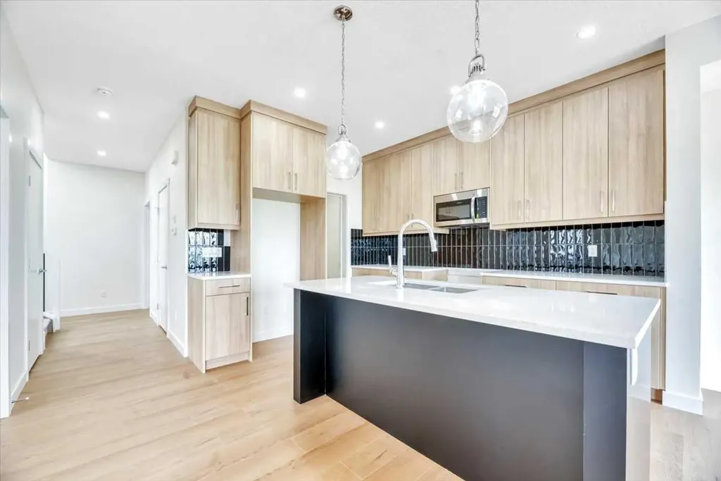 152 Lakewood Crescent Strathmore AB T0J 1Y0