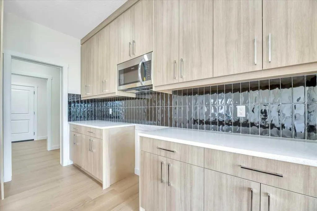 152 Lakewood Crescent Strathmore AB T0J 1Y0