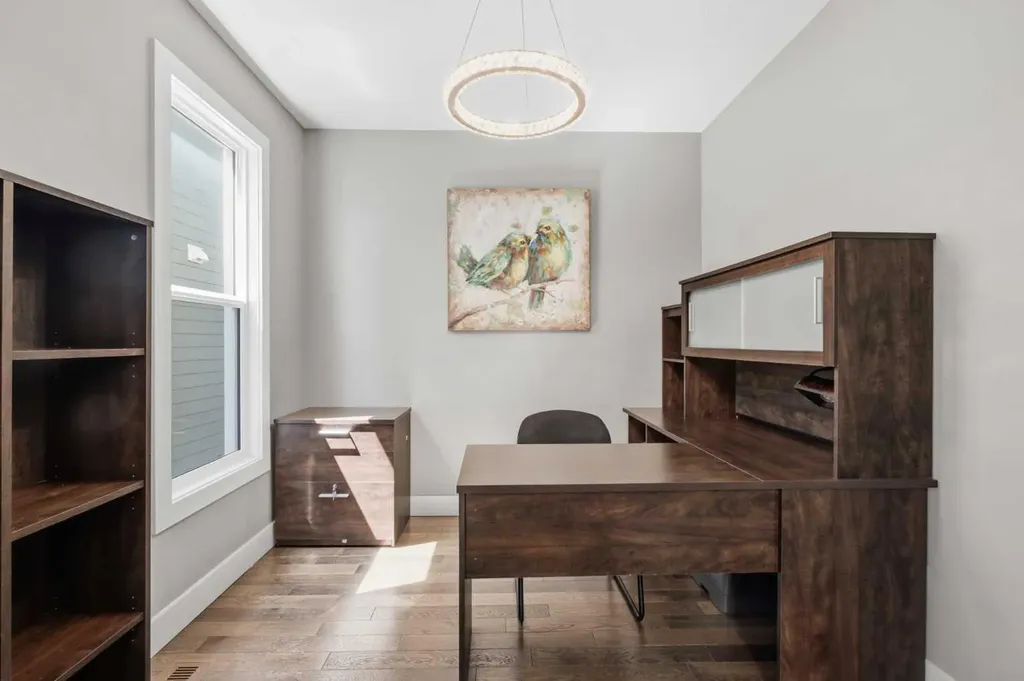 11 Marquis Crescent SE Calgary AB T3M 1X9