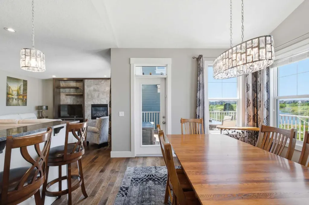 11 Marquis Crescent SE Calgary AB T3M 1X9