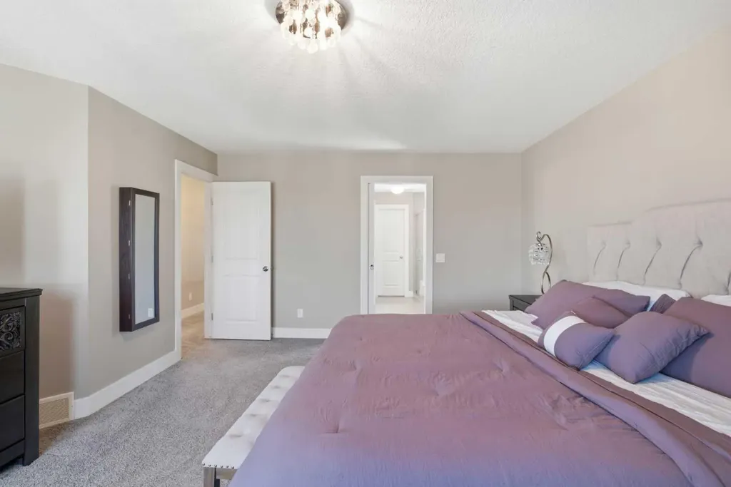 11 Marquis Crescent SE Calgary AB T3M 1X9