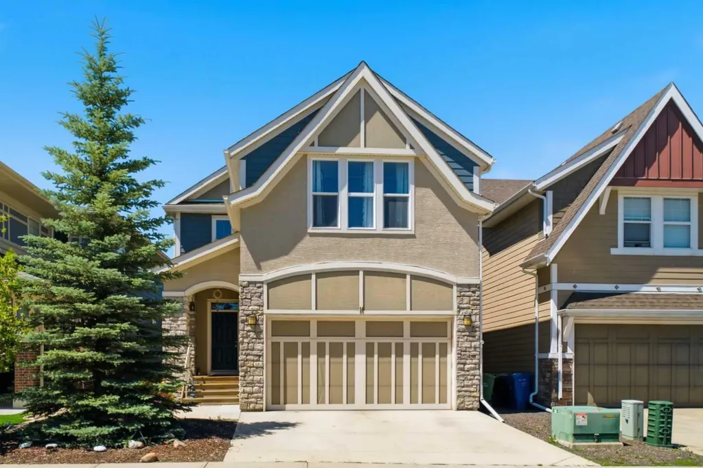 11 Marquis Crescent SE Calgary AB T3M 1X9