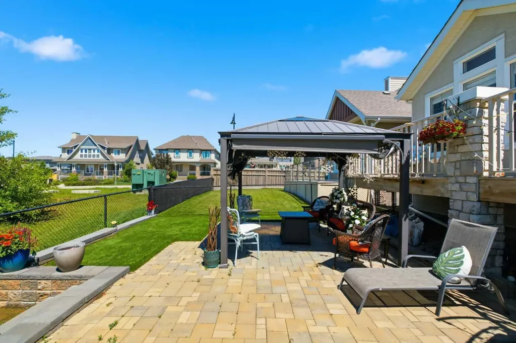 11 Marquis Crescent SE Calgary AB T3M 1X9