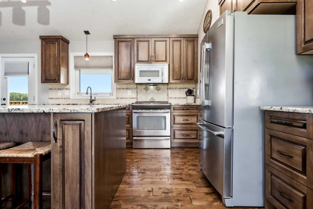 395048 Range Road 4-4 Rural Clearwater County AB T0M 0P0