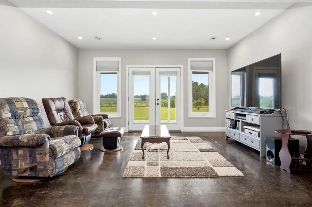 395048 Range Road 4-4 Rural Clearwater County AB T0M 0P0