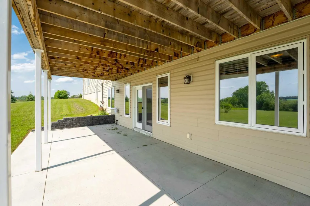 395048 Range Road 4-4 Rural Clearwater County AB T0M 0P0