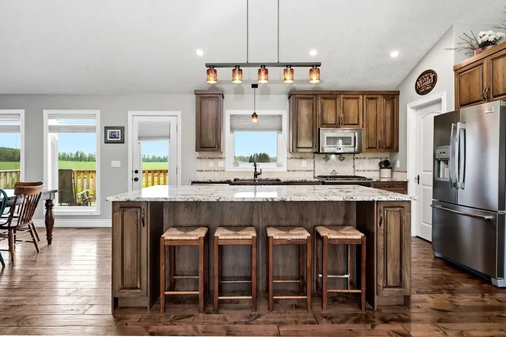 395048 Range Road 4-4 Rural Clearwater County AB T0M 0P0