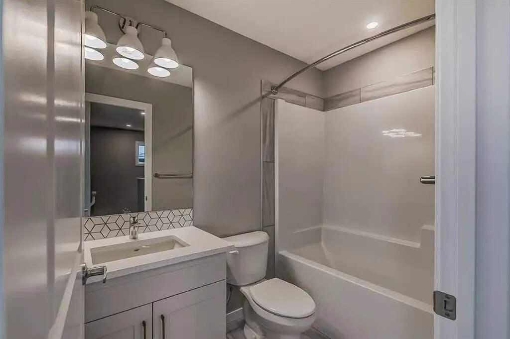 1040 Mahogany Boulevard SE Calgary AB T3M 3N3
