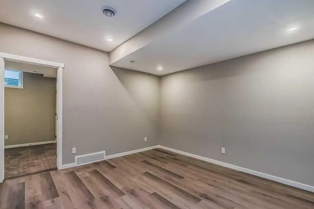 1040 Mahogany Boulevard SE Calgary AB T3M 3N3