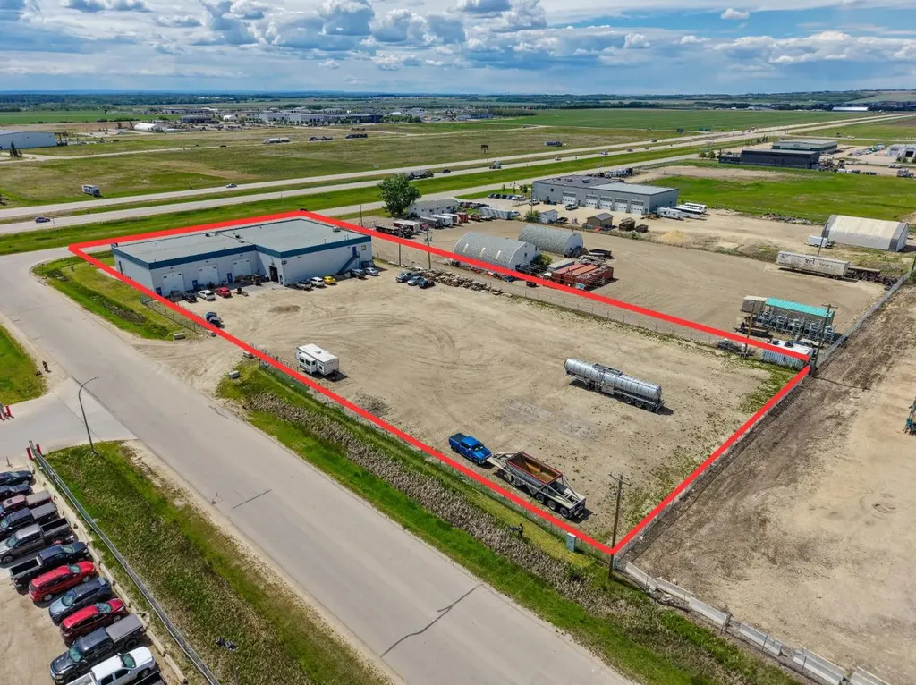 12102 101 Avenue Grande Prairie AB T8V 8A9