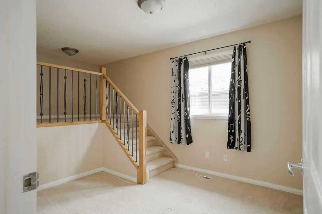 100 Philpott Bay Fort Mcmurray AB T9K 2T8