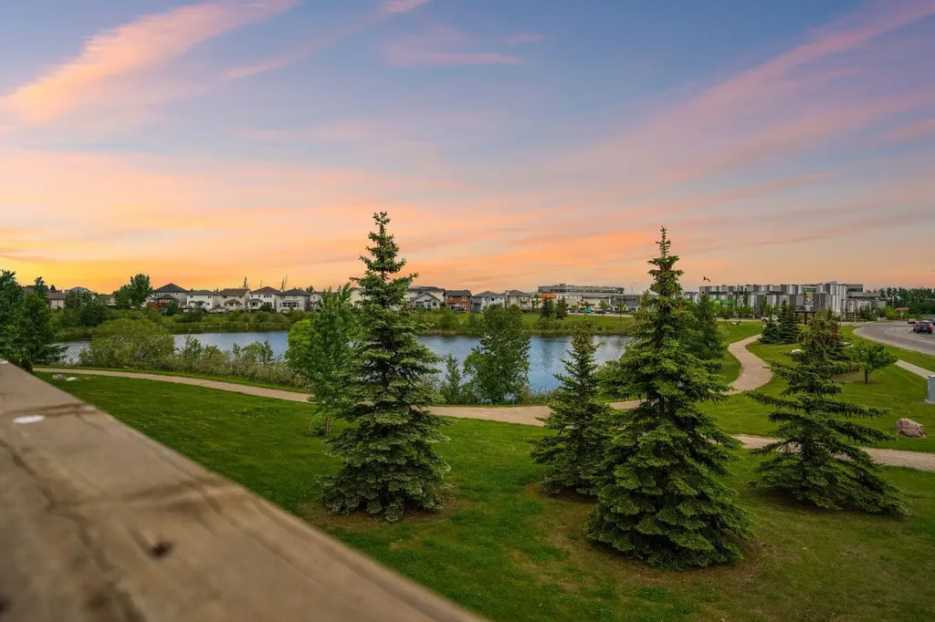 100 Philpott Bay Fort Mcmurray AB T9K 2T8
