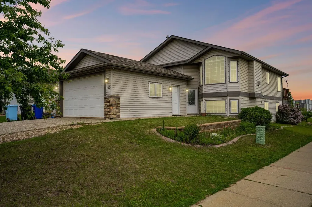 100 Philpott Bay Fort Mcmurray AB T9K 2T8