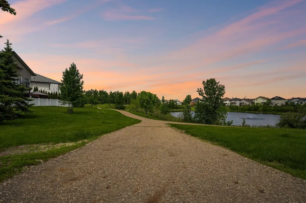 100 Philpott Bay Fort Mcmurray AB T9K 2T8