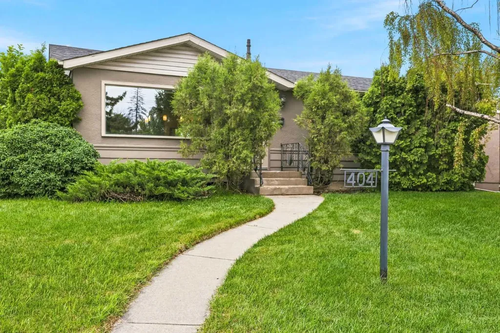 404 Arlington Drive SE Calgary AB T2H 1S3
