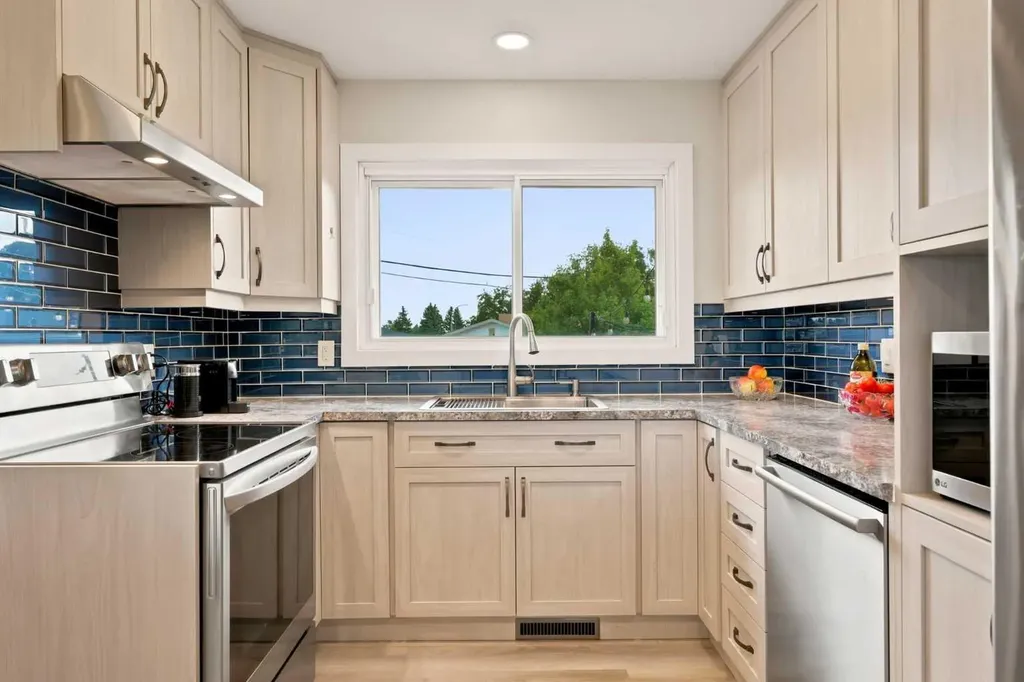 404 Arlington Drive SE Calgary AB T2H 1S3