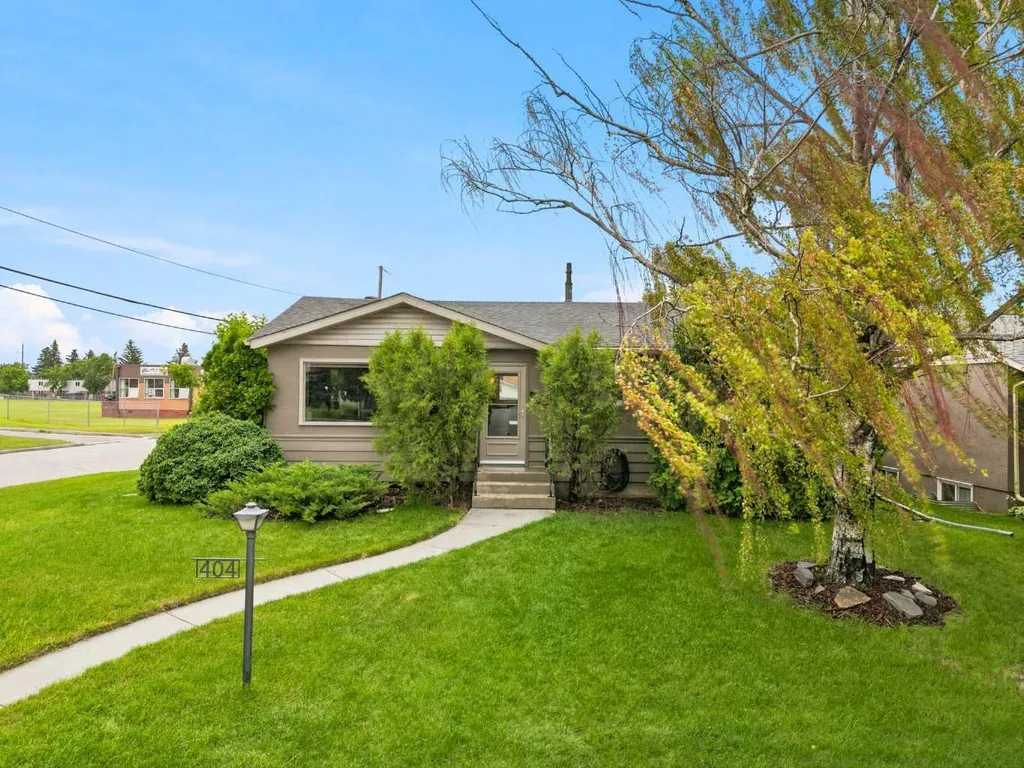 404 Arlington Drive SE Calgary AB T2H 1S3