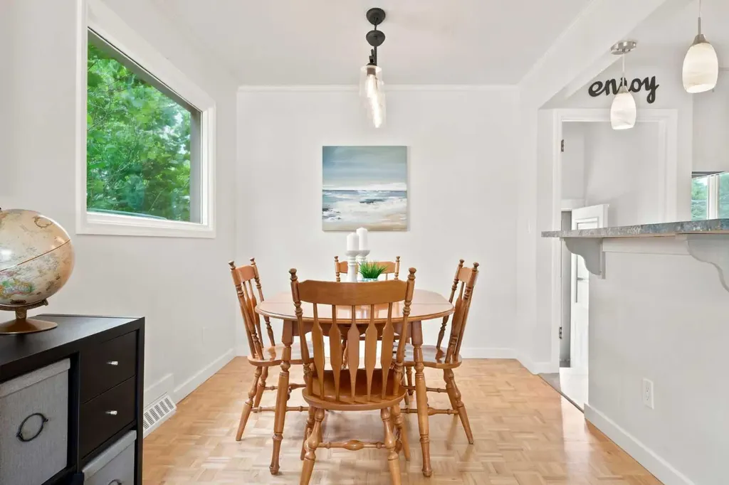 404 Arlington Drive SE Calgary AB T2H 1S3