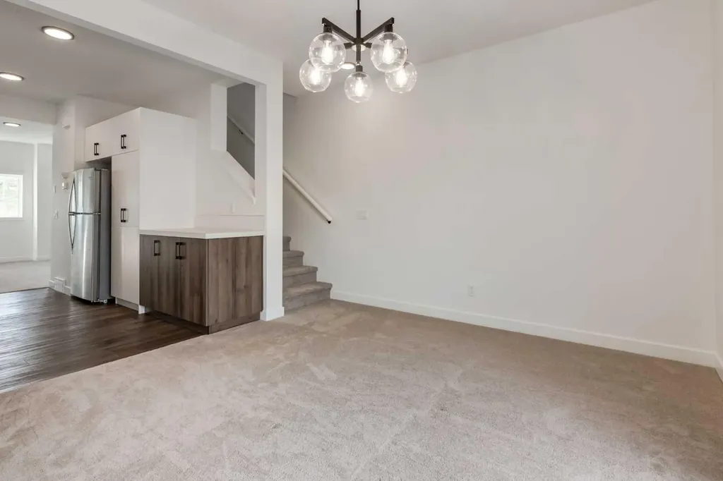 138 Tuscany Summit Square NW Calgary AB T3L0G1