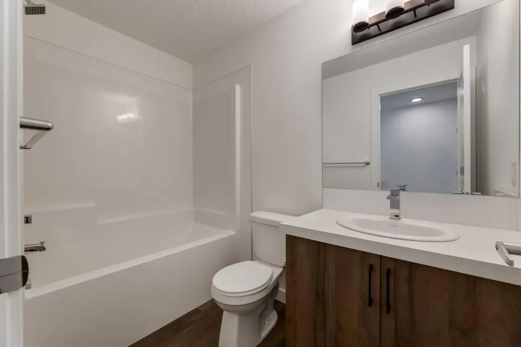 138 Tuscany Summit Square NW Calgary AB T3L0G1
