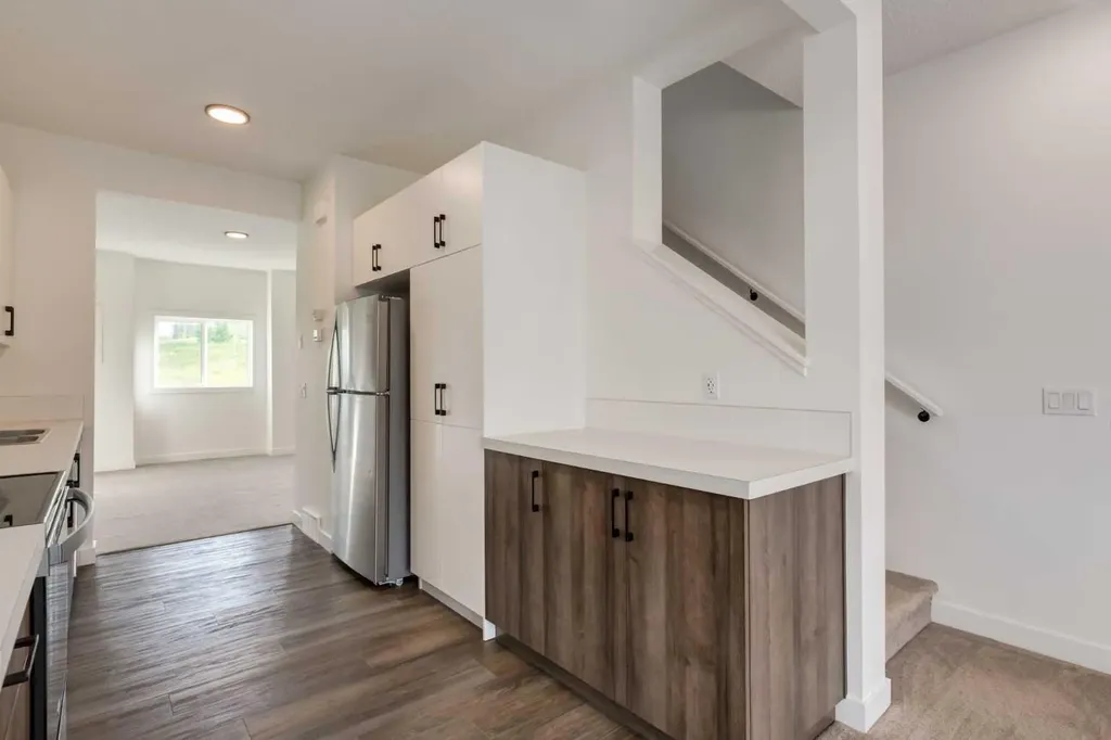 138 Tuscany Summit Square NW Calgary AB T3L0G1