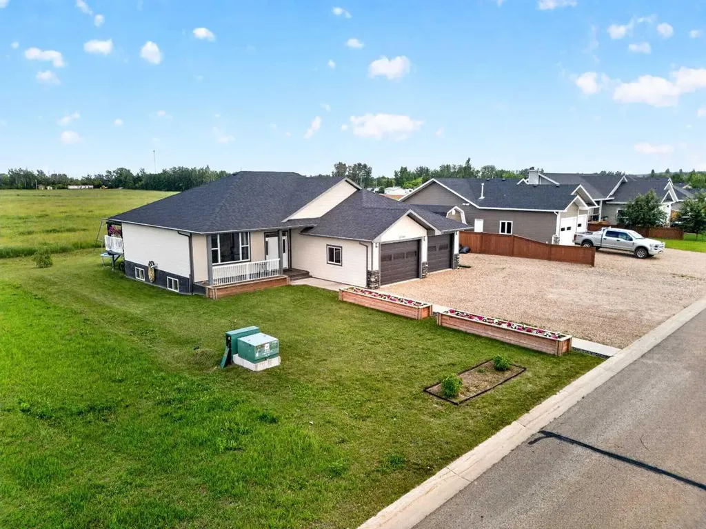 10705 110 Street La Crete AB T0H 2H0