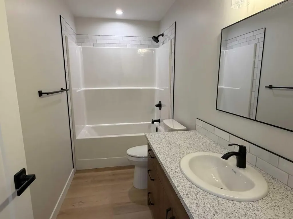 10 Meadows Way Taber AB T1G 2A2