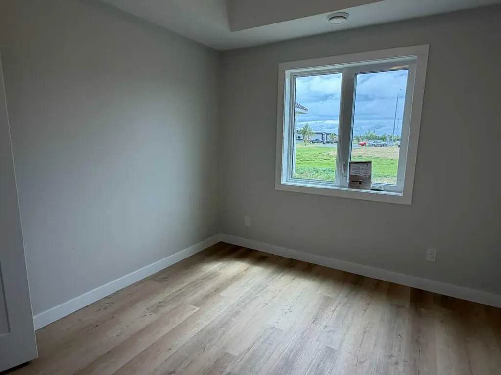 10 Meadows Way Taber AB T1G 2A2
