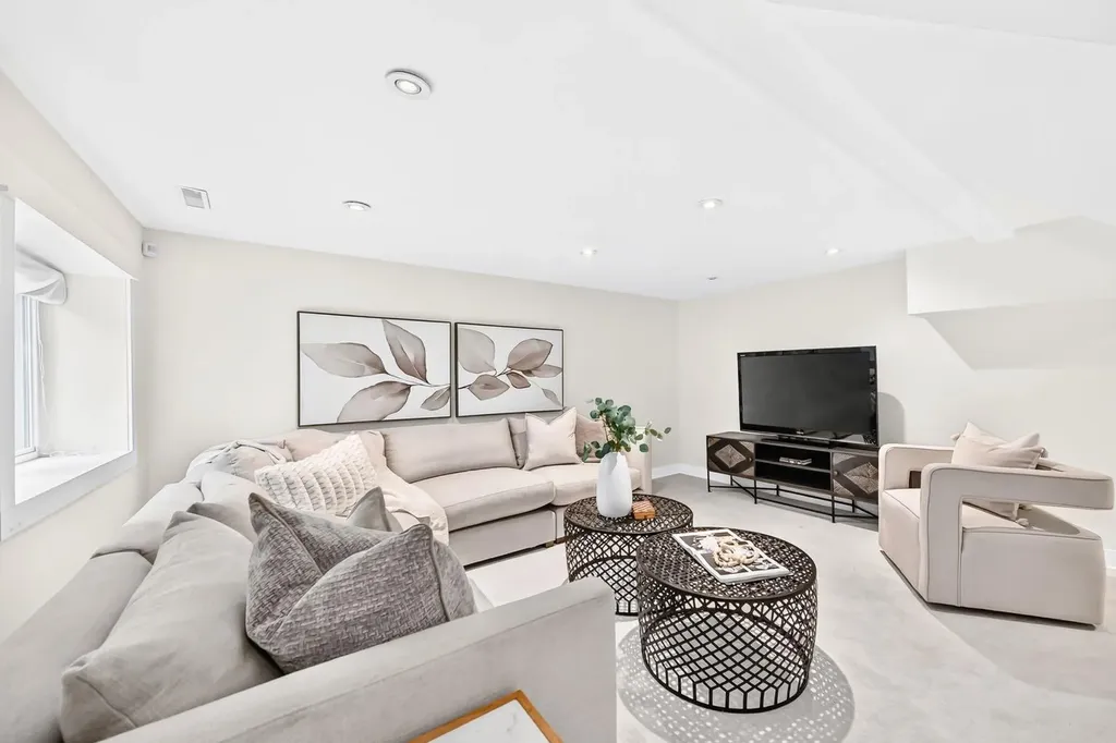 2623 Glenmount Drive SW Calgary AB T3E4C2